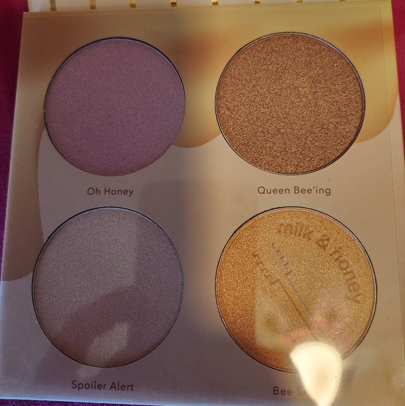 BNIB milk and honey highlight palette - Picture 3 of 5